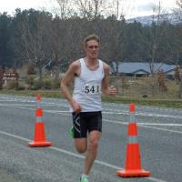 canterbury_university_runner_luke_hurring_on_the_w_4c70d89fb9